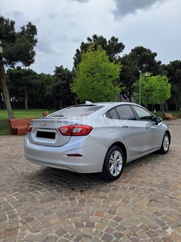 Chevrolet Cruze-7