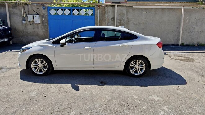 Chevrolet Cruze-7