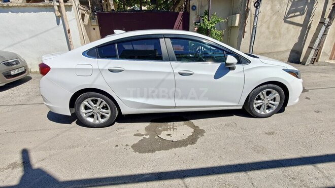 Chevrolet Cruze-4