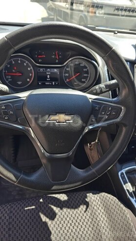 Chevrolet Cruze-11
