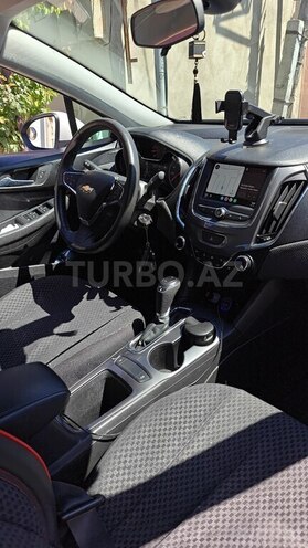 Chevrolet Cruze-9