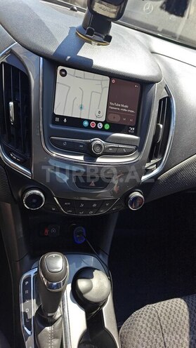 Chevrolet Cruze-10