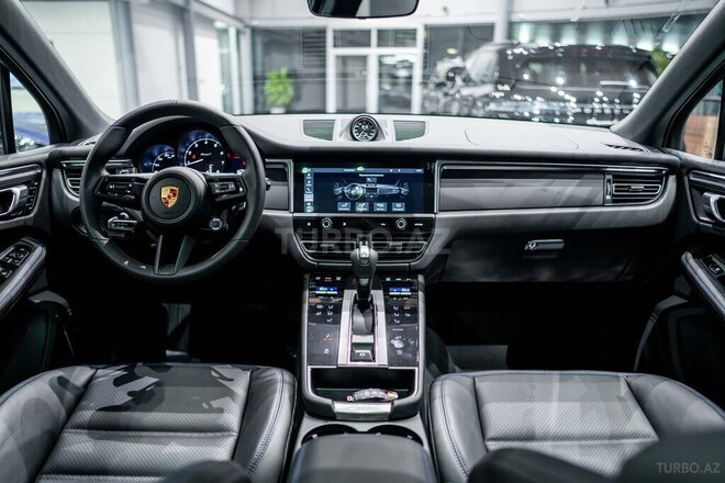 Porsche Macan-9