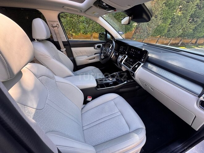 Kia Sorento-17