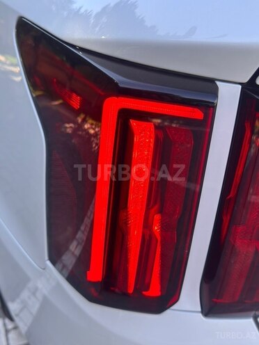 Kia Sorento-13