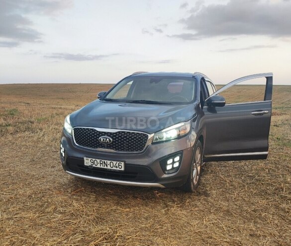 Kia Sorento-1