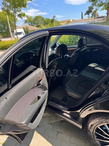 Mercedes E 220-5