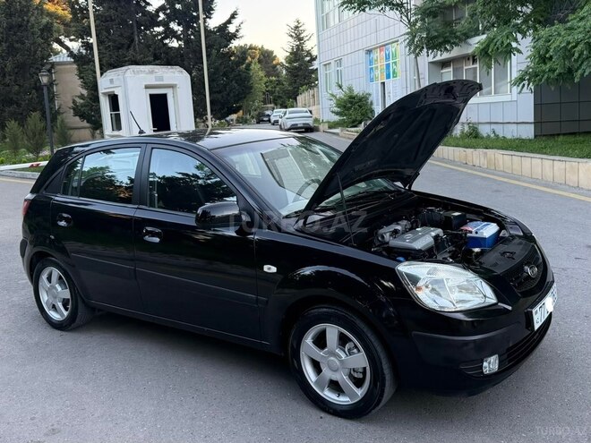 Kia Rio-7