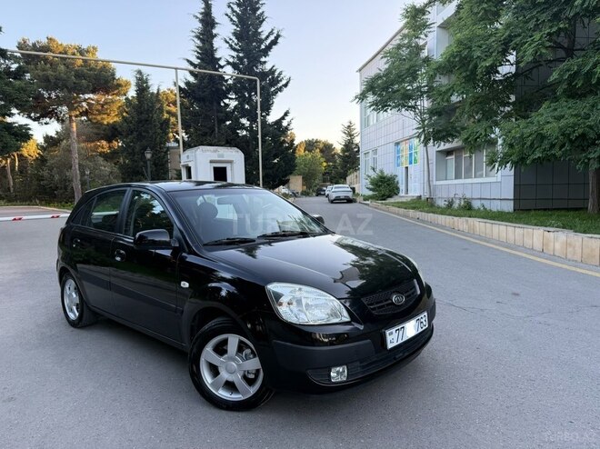 Kia Rio-2