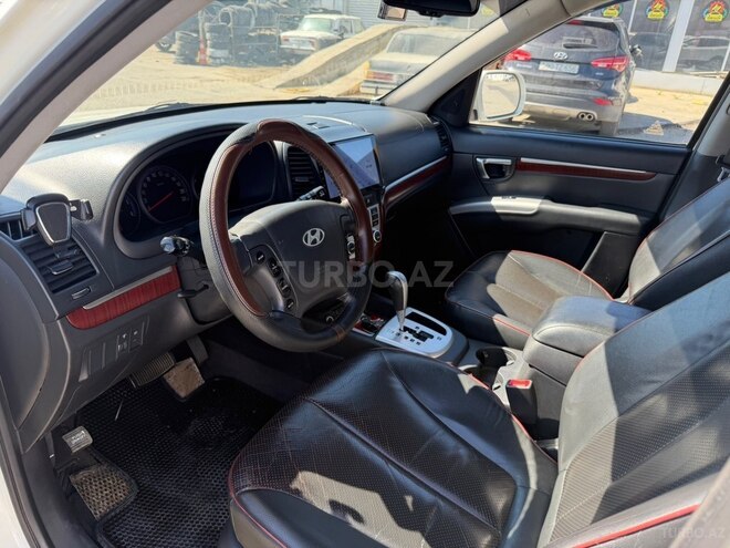 Hyundai Santa Fe-9