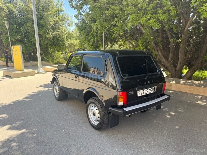 LADA (VAZ) Niva-5