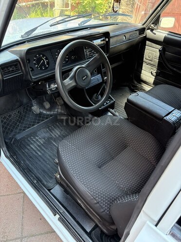 LADA (VAZ) 2107-5