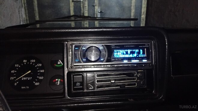 LADA (VAZ) 2107-6