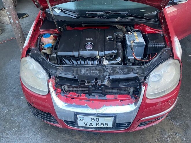 Volkswagen Jetta-4