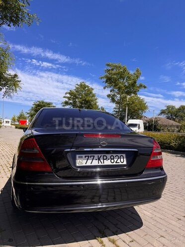 Mercedes E 220-3