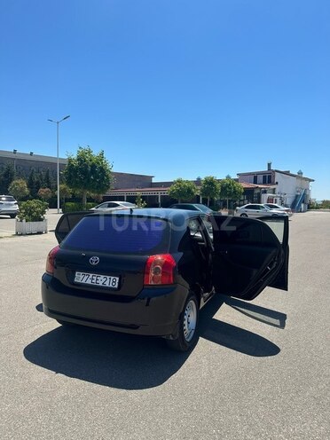 Toyota Corolla-3