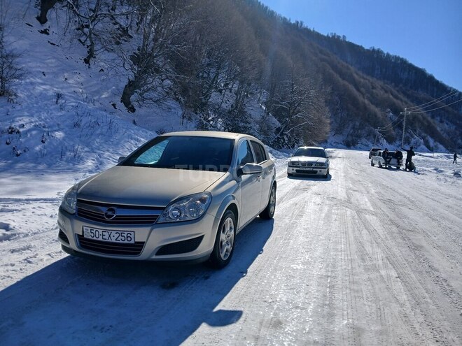 Opel Astra-1