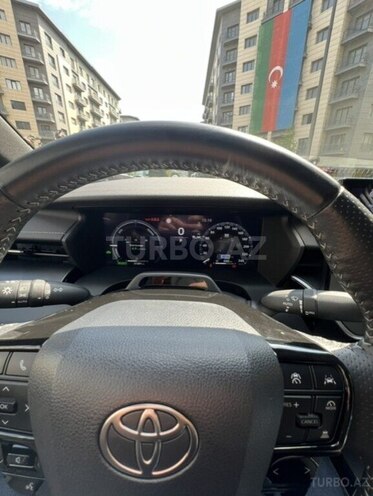 Toyota Camry-7