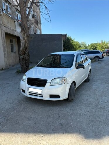 Chevrolet Aveo-2