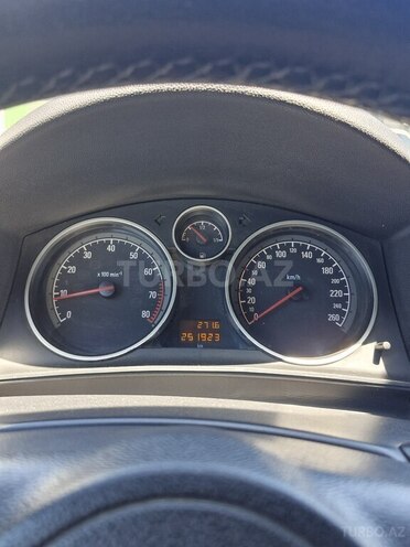 Opel Astra-8