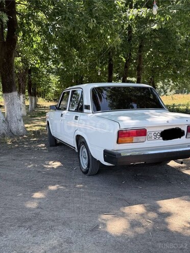 LADA (VAZ) 2107-5