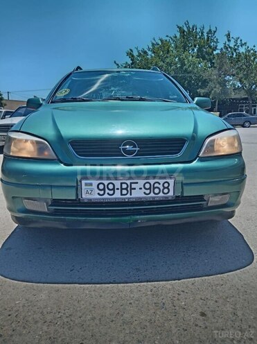 Opel Astra-1