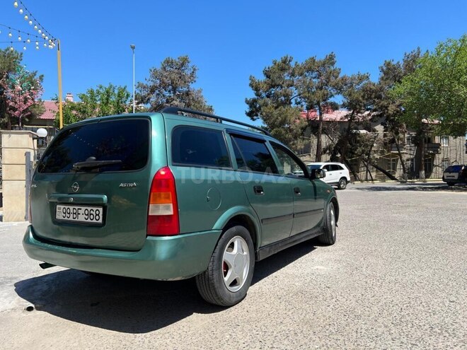 Opel Astra-14