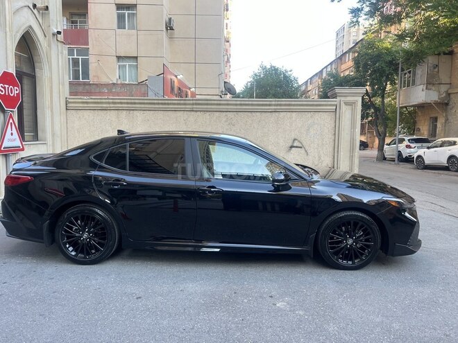 Toyota Camry-10