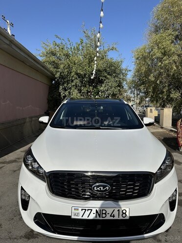 Kia Sorento-11