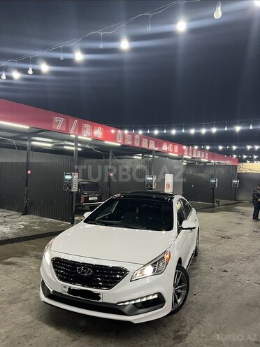 Hyundai Sonata-16