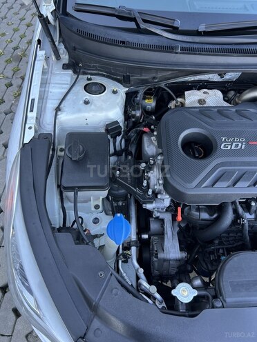 Hyundai Sonata-10