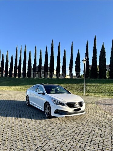 Hyundai Sonata-8