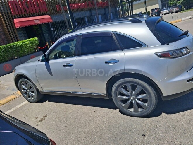 Infiniti FX35-5