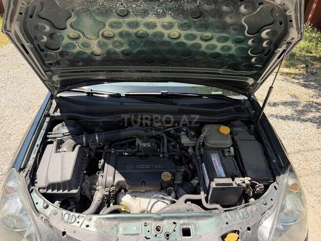 Opel Astra-10