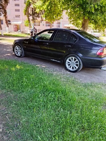 BMW 318-6