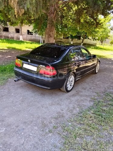 BMW 318-4