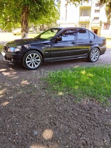 BMW 318-7