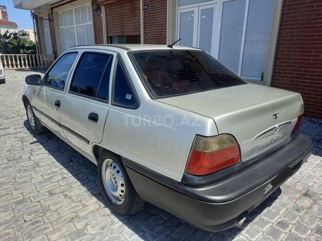 Daewoo Nexia-11