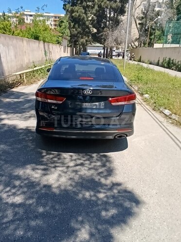 Kia K5-8
