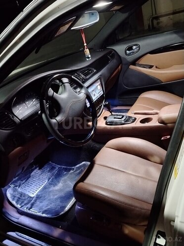 Jaguar S-Type-5