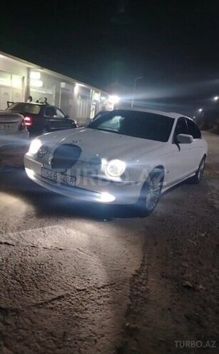 Jaguar S-Type-1