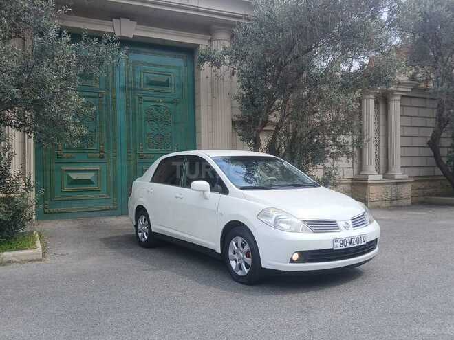 Nissan Tiida-7