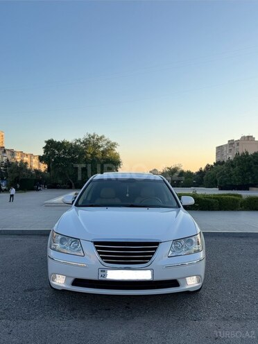 Hyundai Sonata-1