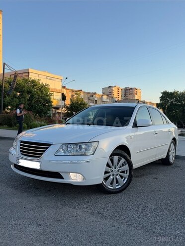 Hyundai Sonata-4