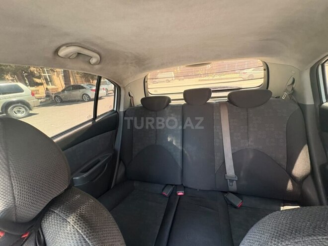 Kia Rio-13