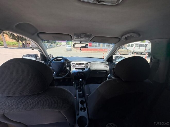 Kia Rio-14