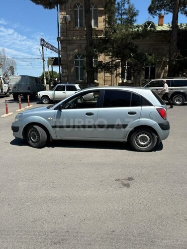 Kia Rio-15