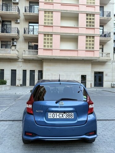 Nissan Note-2
