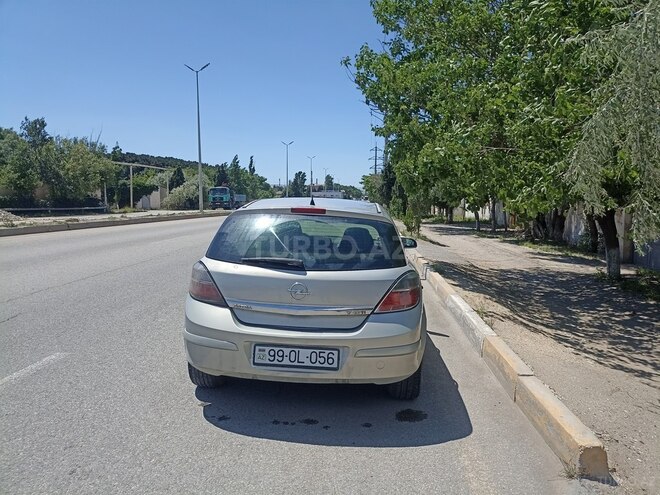 Opel Astra-3