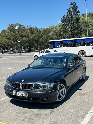 BMW 745-1